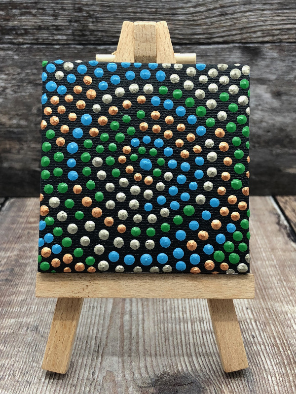 Green circle dot painting magnet - a mini canvas by IbbelDibbel